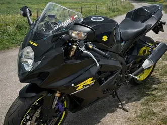 gsx-r 1000 k7