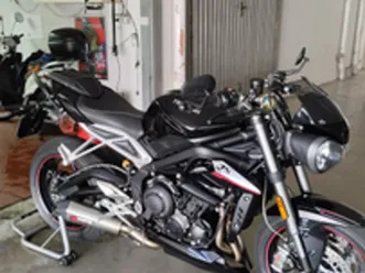 triumph street triple 765 rs 2018 km17000
