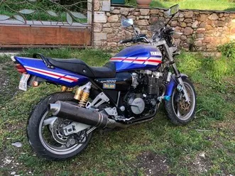 yamaha xjr 1200 sarron