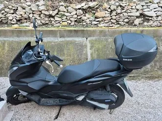honda pcx 125