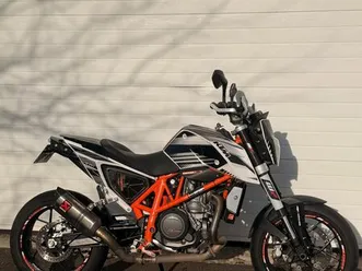 ktm 690 duke 2015 – akrapovič – 19 600 km – entretien ok