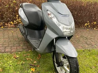 ② peugeot b klasse