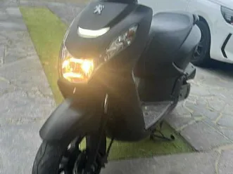 ② peugeot kisbee te koop/ruil