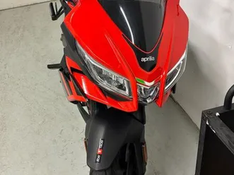 aprilia tuono 125