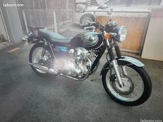 vends moto kawasaki 800w