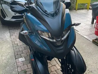 scooter 3 roues yamaha tricity 300