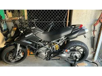 ducati hypermotard 796