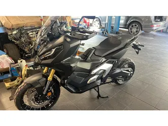 honda x-adv 750 →