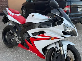 yamaha yzf-r1 →