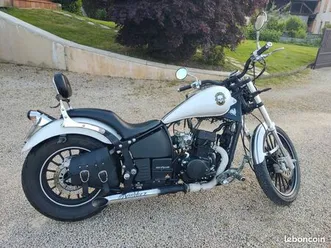 moto custom leonart daytona