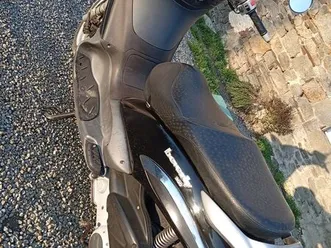 scooter piaggio beverly