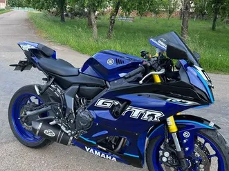 yamaha yzf-r7