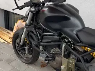 ducati monster 821