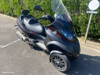 piaggio mp3 500