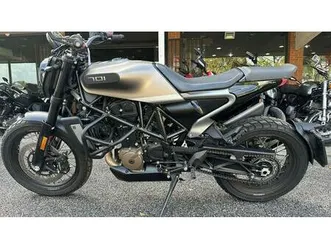 vendo husqvarna svartpilen 701 (2020) usata a roma (codice 9905583) - moto.it