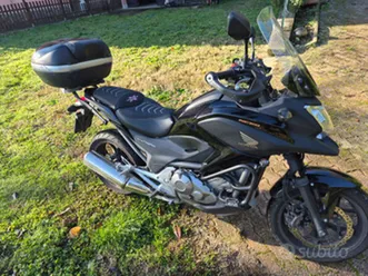 honda nc700 x - 2012 - 37.000 km - full accessori