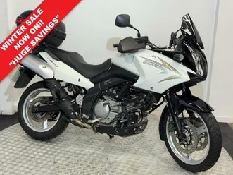suzuki v-strom 650 bash plate - top box comes with new mot and warranty 645 cc
