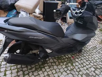 honda pcx 125 no bom condiçao pontinha e famões