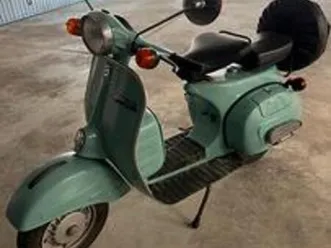 vespa chetak classic 150 bajaj
