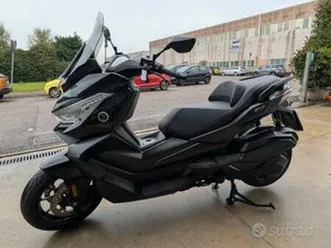 voge sfida sr4 400 del 2023