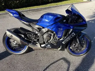 superbe moto - yamaha yzf r1 - entretien impeccable