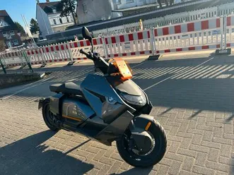 bmw ce04 2506km