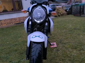 suzuki gladius sfv650