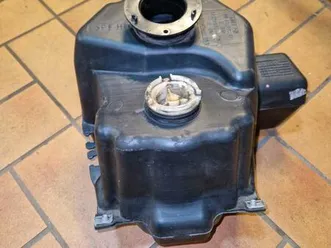 peugeot jetforce schlachter/ teile benzin tank