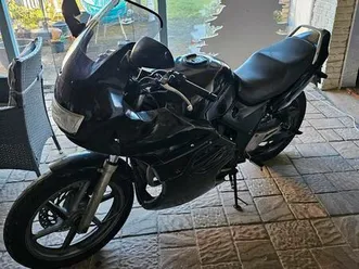 honda oldie motorrad/liebhaberstück abzugeben