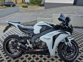 honda cbr 1000 rr
