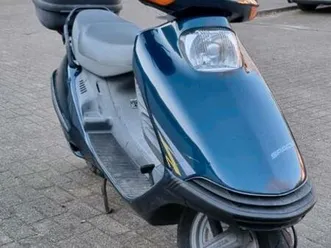verkaufe ein honda spaycy 125