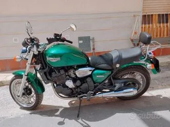 triumph legend - 2001