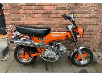 skymax skyteam 125 ( ähnlich honda dax) mit tröger für ahk