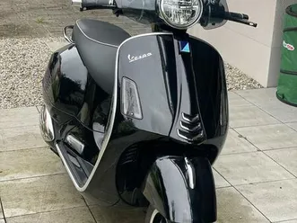 vespa 300gts
