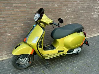 vespa gts 300 supersport black edition neuwertig