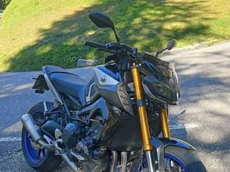 yamaha mt-09 sp blu/azzurro