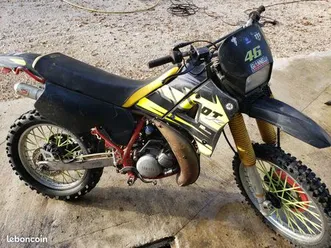 vends 125 dtr de 1988