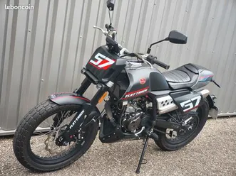 trail scrambler flat track 125 abs