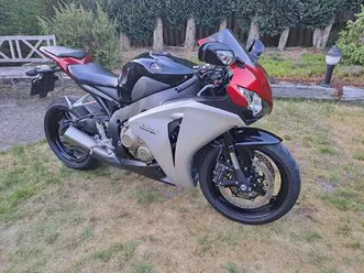 honda cbr 1000