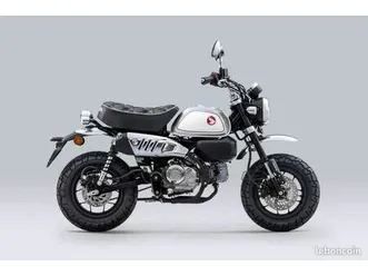 honda monkey 1ere main etat neuf , seulement 500 kms