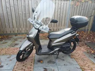 peugeot tweet bromscooter - prima staat! — scooters | sym — marktplaats