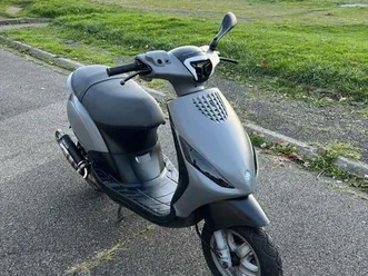 scooter piaggio zip 2t