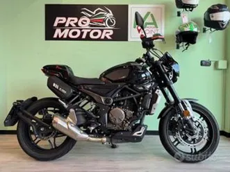 voge trofeo 300 ac + borse lat - 2021