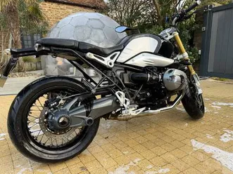 bmw r ninet 1170 roadster/retro petrol manual (110 ps) 1170 cc