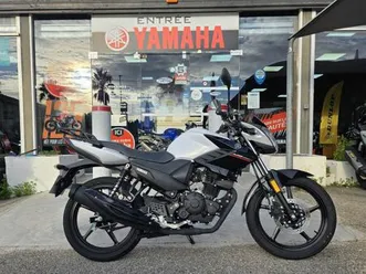 yamaha ybr 125 2019 125 cm3 | moto routière | 1 880 km | blanc | 13600 la ciotat