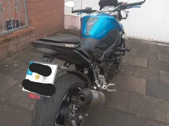 suzuki gsr 750 a