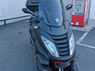 peugeot metropolis 400 rs etat neuf