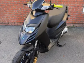 scooter piaggio typhoon