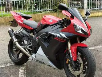 yamaha yzf-r1 yamaha r1 rosso