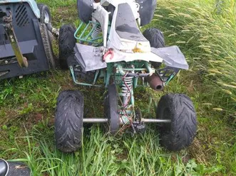 vend quad 125 et un autre 80 cc pour bricoleur